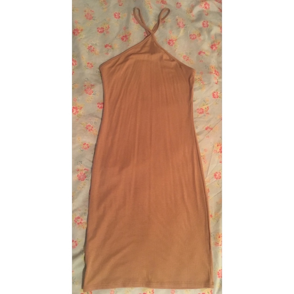 Simple bodycon camel dress